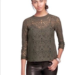 Banana Republic olive lace embroidery blouse